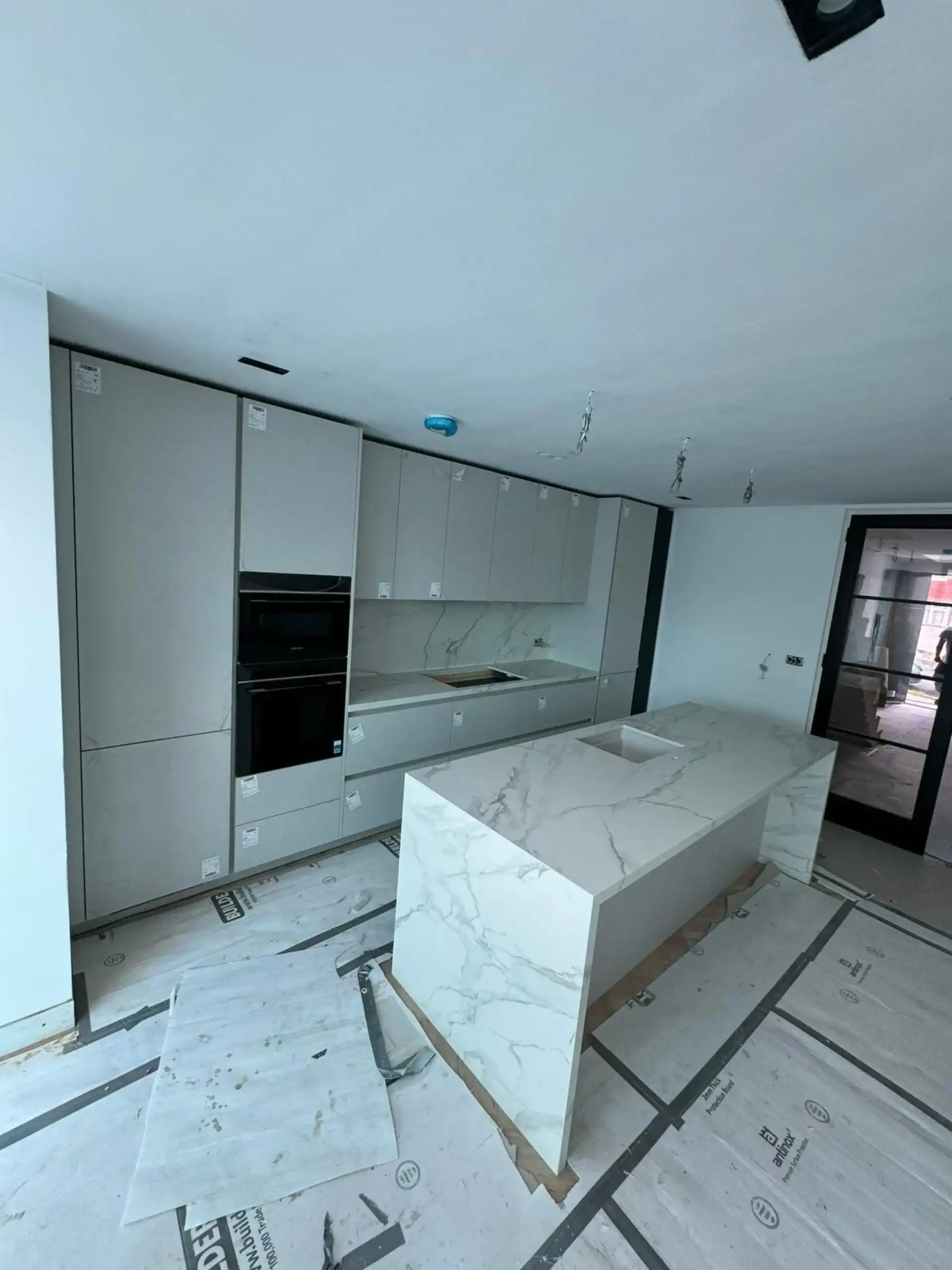 Nero Marquina Marble Vanity